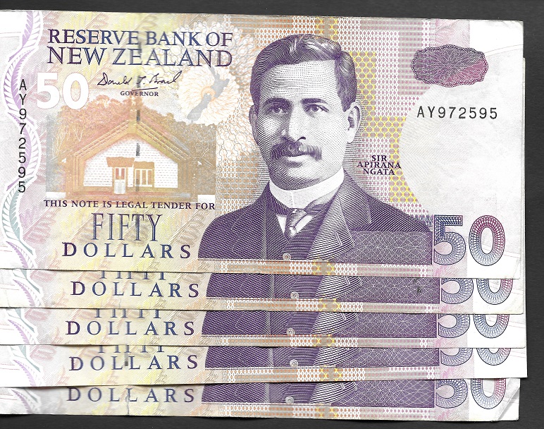 Chance-Pick-Up---5-X-Nz$50-Out-Of-Circulation-1995-Notes